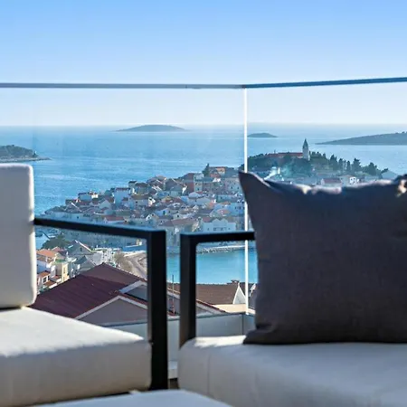 公寓 Luxury Two-Floor Apartment With Private Heated Pool On Terrace And Sea View 4 *
